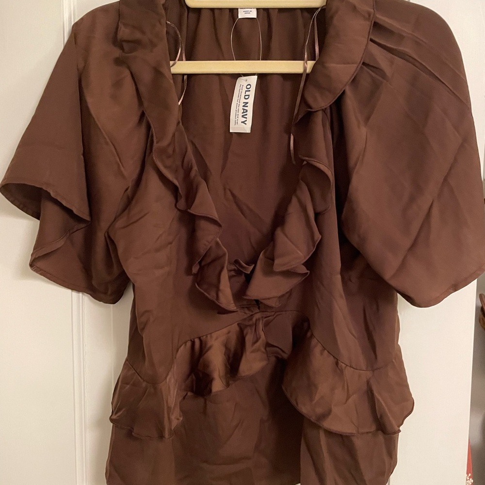 Old Navy Satin Ruffle Tie-Front Top Size Medium - Picture 2 of 4